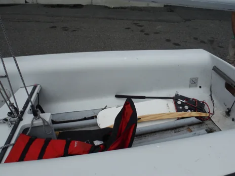 Tiller, rudder, and PFDs placed in the FJ